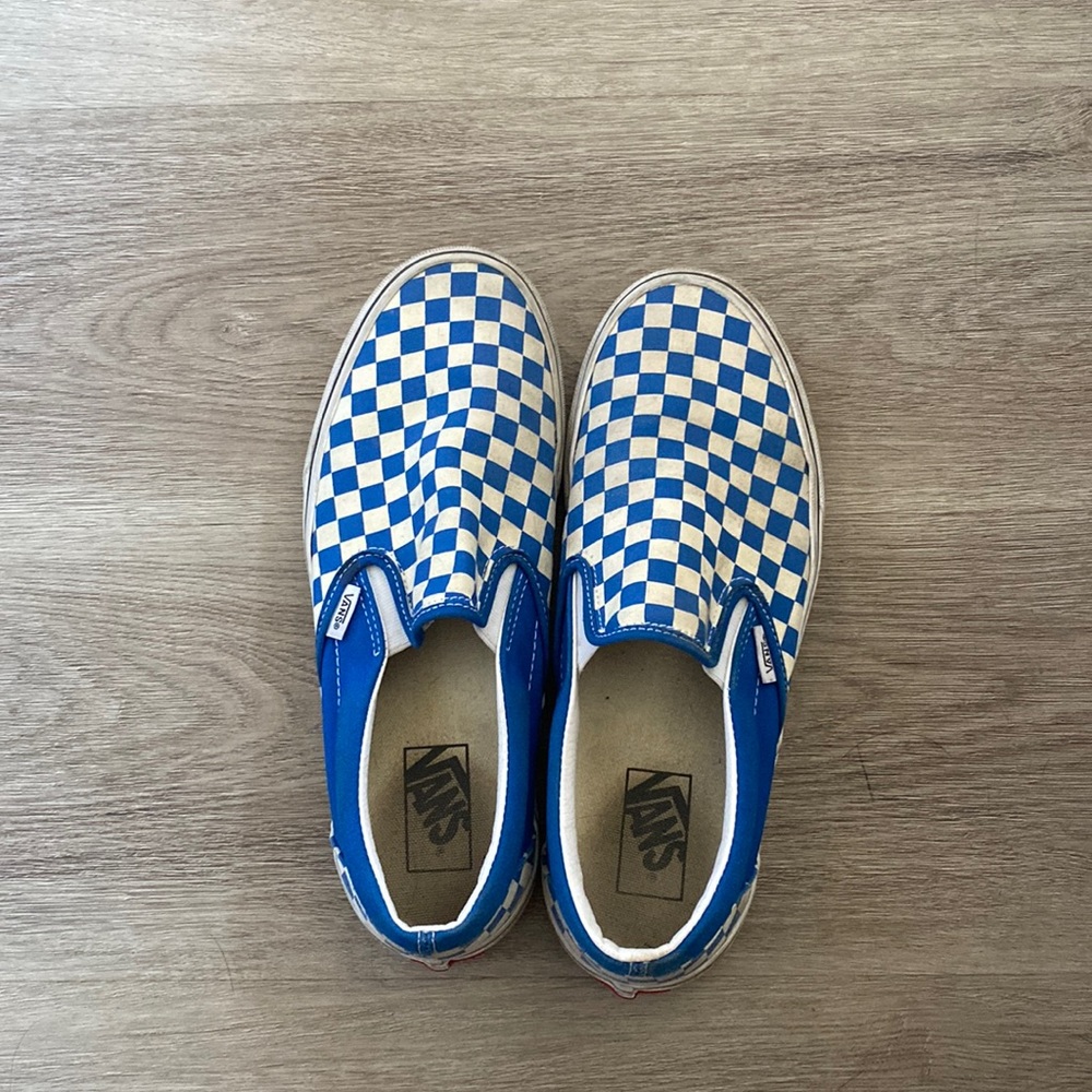 blue and white checkered vans